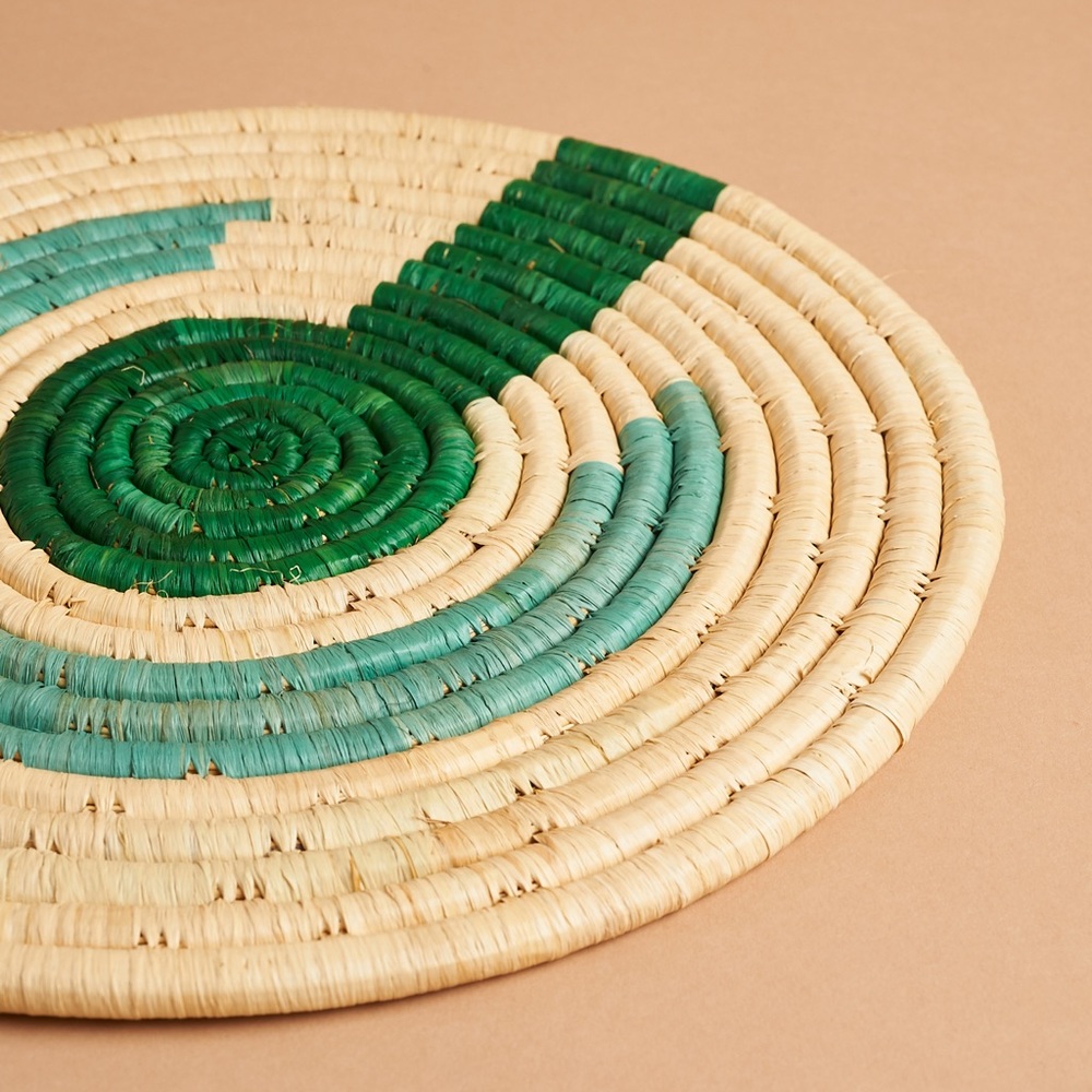 Kazi Unity Raffia Grass Woven Trivet Bohemian Artisan Made in Uganda Boho - Picture 2 of 7